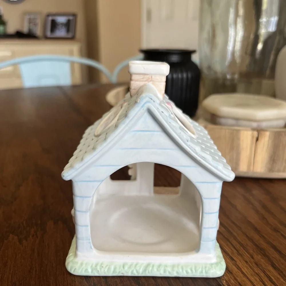 Precious Moments Ceramic Tea Light Candle Holder Grandma's House, 4